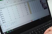 电脑扩展显示图标问题如何解决？