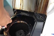 延长油烟机使用寿命的清洗方法（保养油烟机）