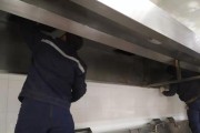 美容院油烟机清洗方法大揭秘（一步步教你如何高效清洗油烟机）