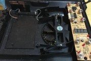 解决电磁炉中间不加热问题的实用方法（掌握正确的操作技巧）
