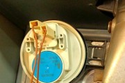 壁挂炉开关无法使用的原因及解决方法（探索壁挂炉开关失效的可能性和可行解决方案）