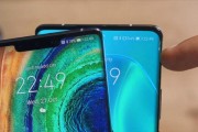 华为mate60刘海屏设置方法是什么？如何自定义刘海屏功能？