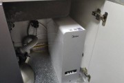 净水器水箱裂痕是怎么回事（探究净水器水箱裂痕的成因和解决方法）