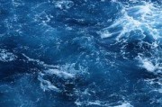 手机深海拍照设置方法是什么？