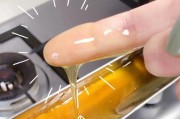 如何正确清洗以一老板油烟机（简单易行的清洗方法，保证油烟机始终高效运行）