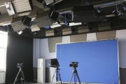 夏天电视机声音不清楚是什么原因？