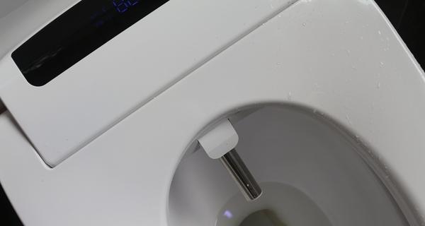 海尔马桶按钮故障维修指南（解决海尔马桶按钮故障的实用方法）