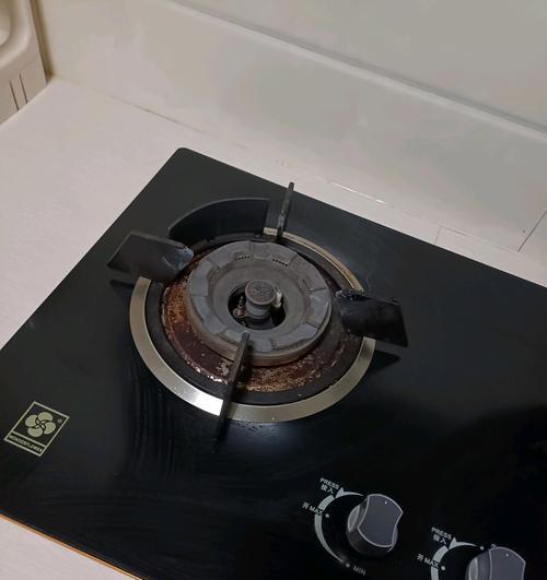 油烟机水管堵塞了怎么办（解决家中油烟机水管堵塞问题的有效方法）