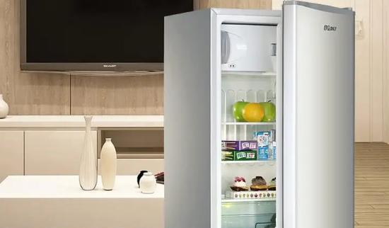 冰箱嗡嗡响的原因及解决方法（揭秘冰箱嗡嗡声的来源和消除噪音的技巧）