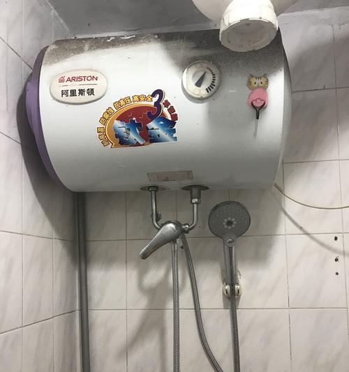 热水器水箱回水处理方法及注意事项（解决热水器水箱回水问题的有效途径与关键步骤）