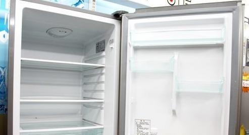 冰箱不制冷的原因及解决方法（探究冰箱制冷问题的根源和可行的解决方案）