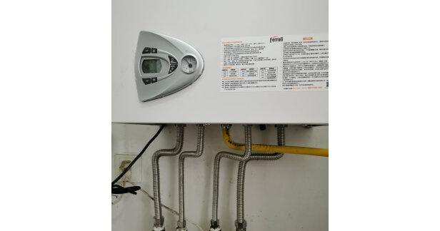 八喜燃气壁挂炉热水出水变小的原因及修理方法（解析八喜燃气壁挂炉出水变小的问题）