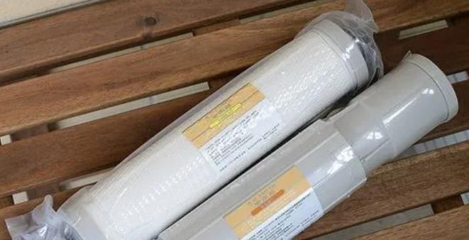 如何处理更换净水器滤芯后无水问题（解决净水器滤芯更换后无水流出的实用方法）
