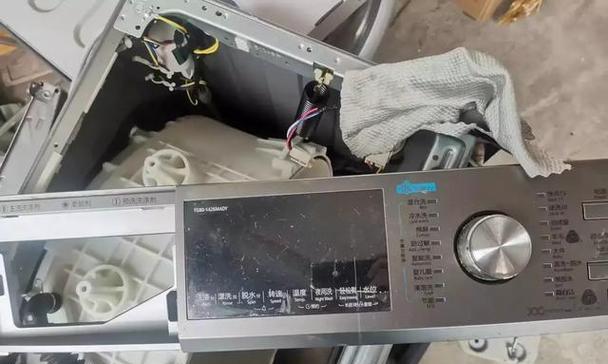 洗衣机洗涤加热管故障及解决方法（了解洗涤加热管故障的原因和常见问题）