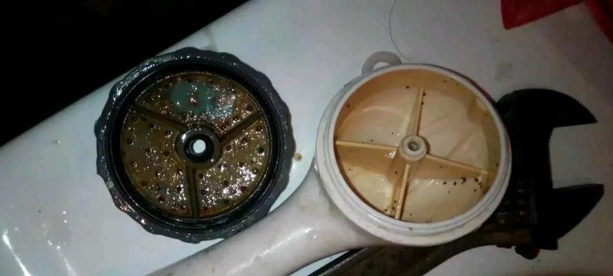 环保节能热水器清洗方法（快速高效地清洗热水器）