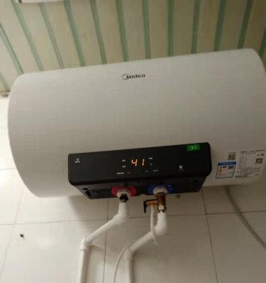 美的变频热水器清洗方法（轻松学会清洗美的变频热水器）