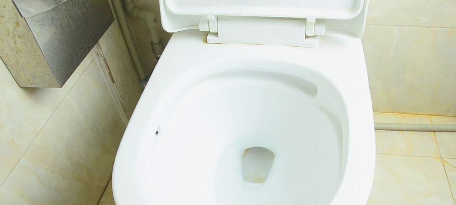 贝朗马桶为何冲不干净（探寻马桶冲不干净的原因及解决方法）