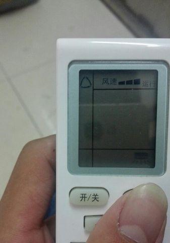 空调突然不制冷只吹风的原因和解决方法（掌握解决空调不制冷问题的技巧）