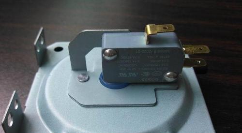 华帝热水器E8风压故障自修方法（轻松解决E8风压故障）