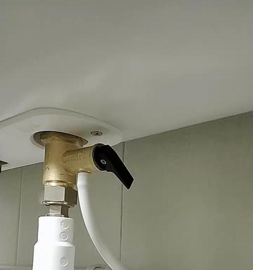 华帝热水器安全阀滴水原因解析（解决热水器安全阀滴水问题的有效方法）