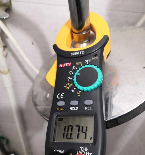 美的热水器故障解决指南（E1E2故障原因）