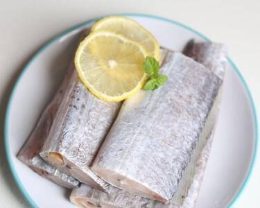 如何保存带鱼以保持新鲜美味（冰箱里的妙招）
