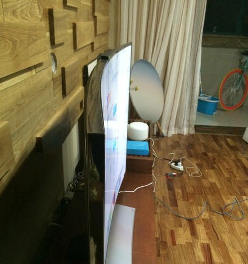 三星电视机屏幕坏了怎么办（解决三星电视机屏幕故障的有效方法）