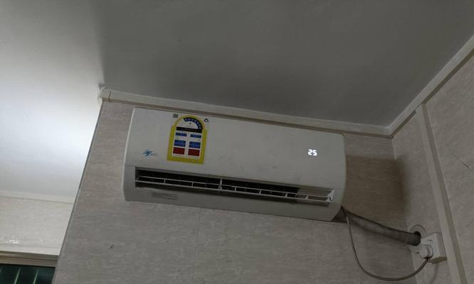 空调内机滴水问题的原因及解决方法（空调内机滴水怎么回事）