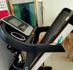 解决跑步机空调噪音大的问题（享受安静健身的关键）