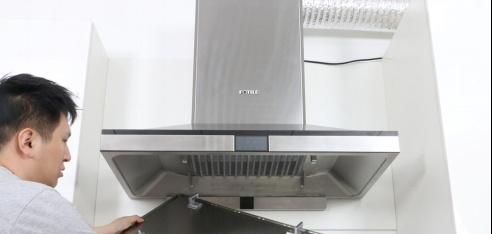 清洗油烟机的多种方法（轻松去除油烟机上的油垢和异味）