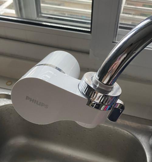 净水器水龙头红灯怎么回事（红灯显示的原因和解决方法）