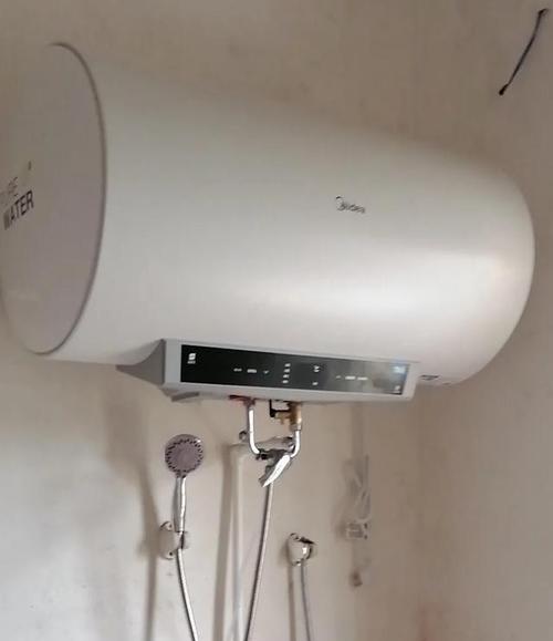 电热水器开关漏水的修复方法（解决电热水器开关漏水问题的实用技巧）
