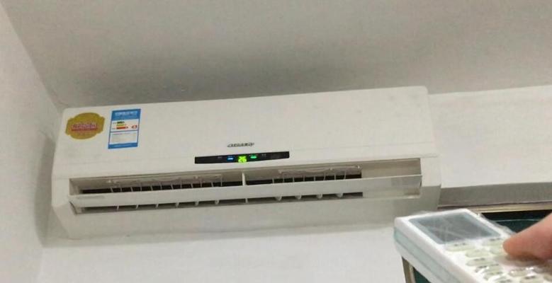 空调外面全都是霜的原因及解决方法（探索空调霜冻现象的成因）