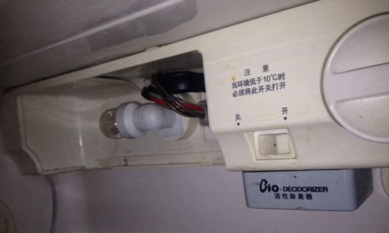 探究伊莱克斯冰箱压缩机过于嘈杂的原因及修理方法（解决冰箱噪音问题的关键步骤）