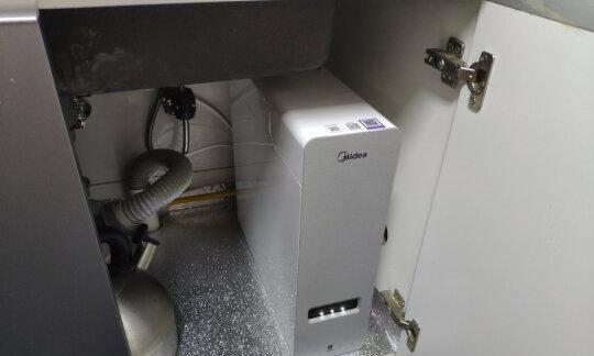 净水器水箱裂痕是怎么回事（探究净水器水箱裂痕的成因和解决方法）