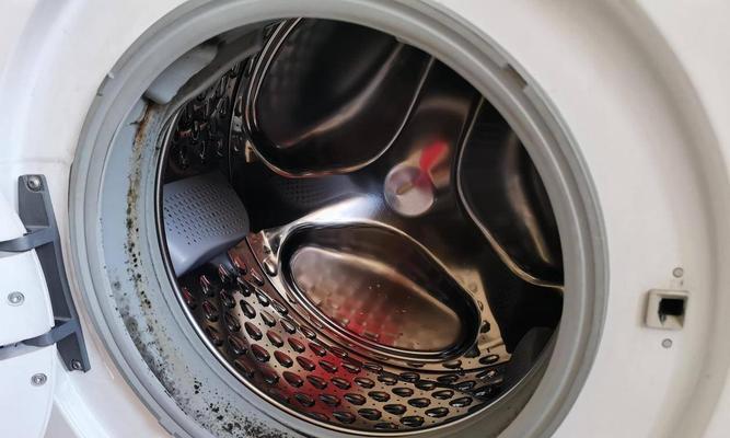 以自动洗衣机垃圾袋清洗方法为主题写1个文章（简单）