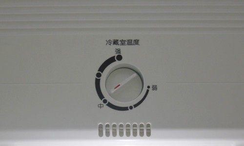 冰箱冷藏室温度与档位的关系（调节档位来控制冰箱冷藏室温度）