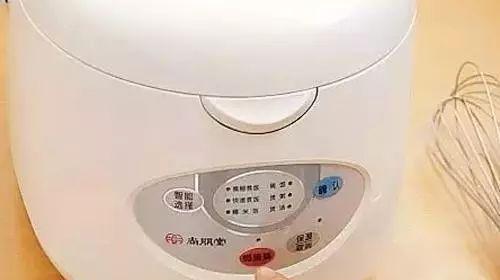 电饭煲开盖按钮失灵问题解决方法（轻松解决电饭煲开盖按钮失灵的困扰）