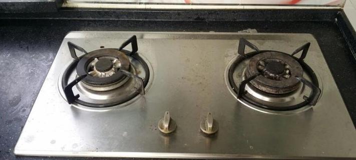 燃气灶回火原理与操作方法解析（了解回火原理）
