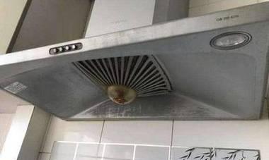 抽油烟机内部清洗方法？清洗后如何保持效果？