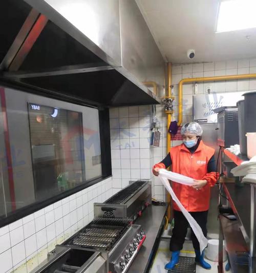 餐厅油烟机失火了怎么办？处理步骤是什么？