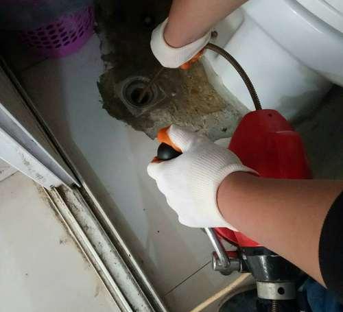 欧路莎马桶下水不畅怎么办？快速解决方法有哪些？