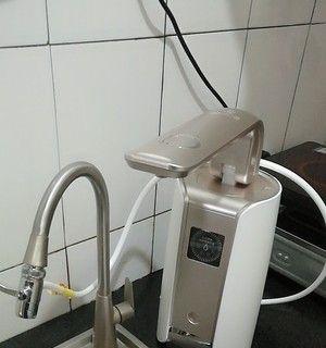 如何解决没有加热功能的净水器问题（快速简单的解决办法，让你轻松享用温热净水）