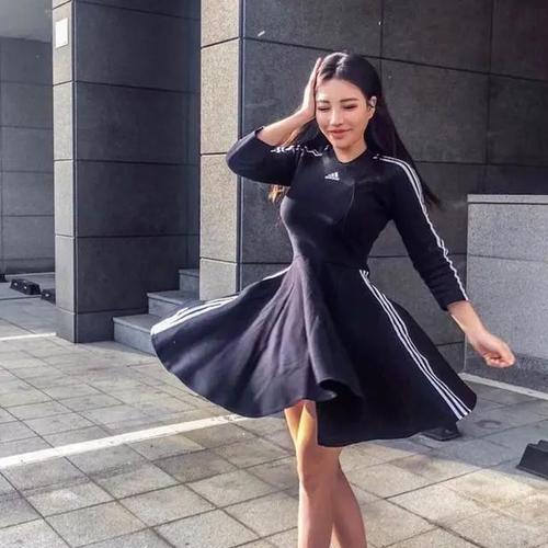 如何使用苹果手机拍照展现柔韧性？有哪些技巧？