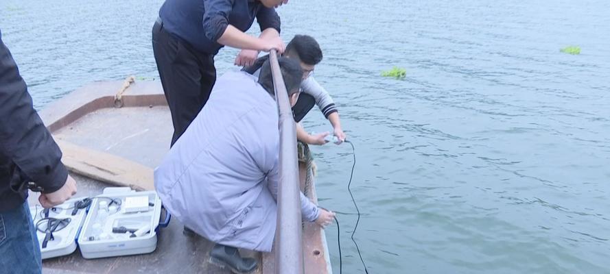 如何通过手机控制河道养鱼摄像头拍照？