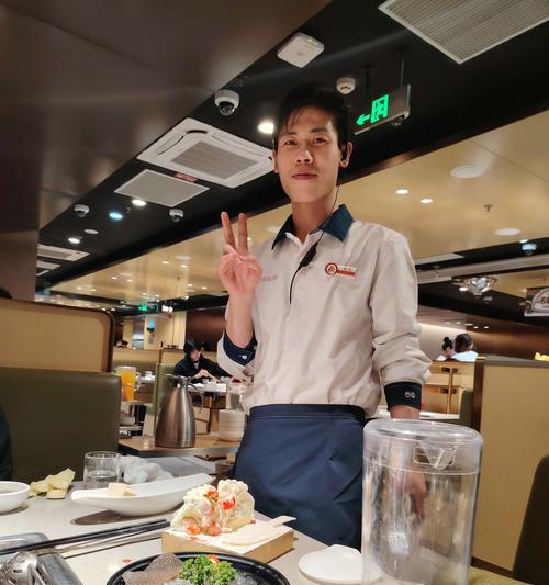 海底捞用餐时如何用手机拍出好视频？拍照技巧是什么？