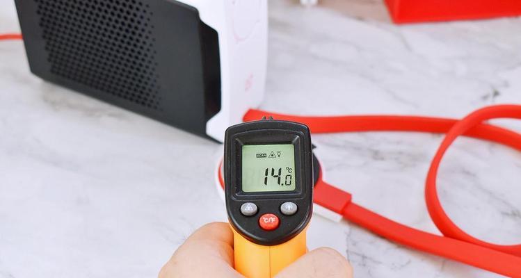 磁吸充电器使用时发热正常吗？