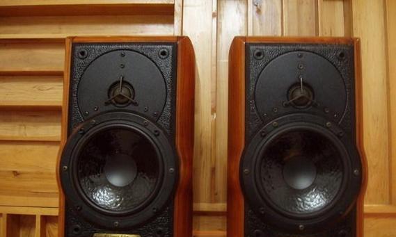 火车内音箱使用方法及常见问题解答？