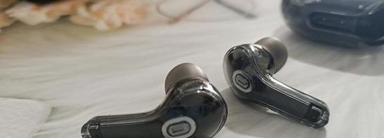 小晶彩2蓝牙耳机白色款有何特点？