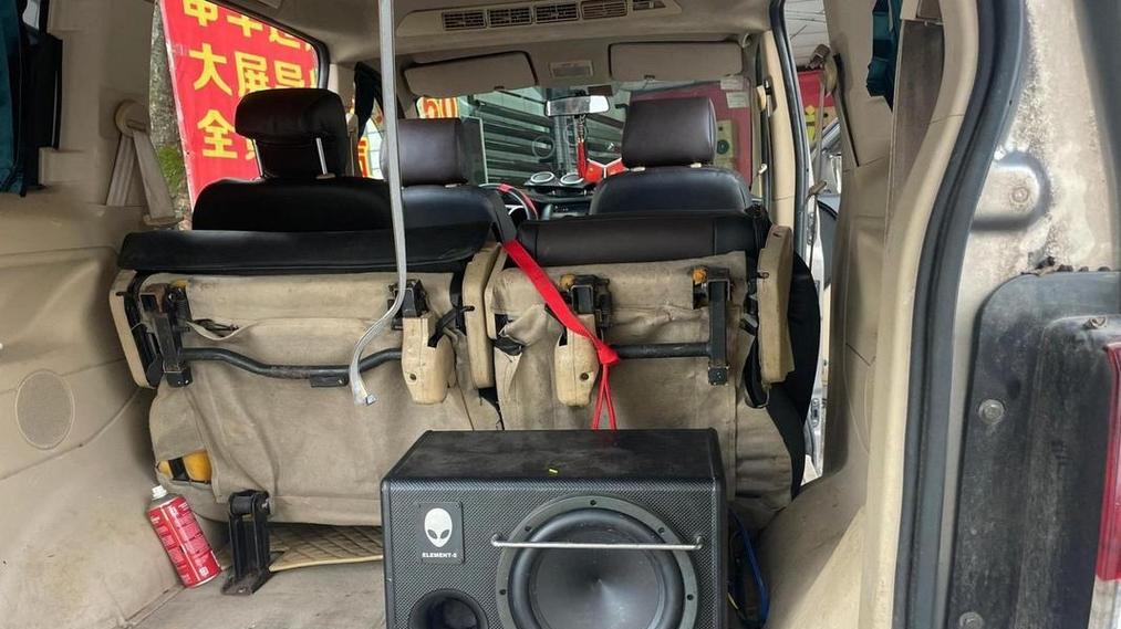 家用低音炮木箱拆卸方法是什么？需要注意什么？
